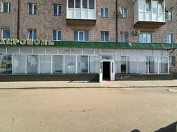 Оренда приміщення по пр. Грушевського з великими вітринами!