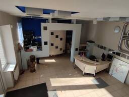 Офисно-складской комплекс 728 м. кв. на участке 25 соток