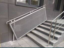 Пандус відкидний оцинкований 2м*0,8м