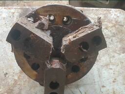 Патрон станка с ЧПУ 200 мм. механизированный