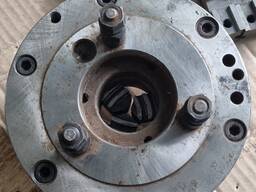 Патрон токарный ф160 Польша конус 4 комплект номерной