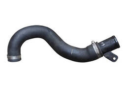 Патрубок интеркуллера от турбины к радиатору 1.9DCI Renault Kangoo 1997-2008 7701053944