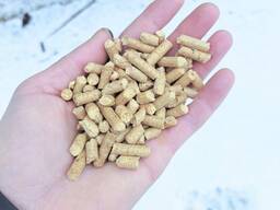 Пеллеты А1, топливные гранулы сосновые (pellets) диаметром 6ми