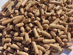 Пелети для опалення з тирси сосни пеллета гранули