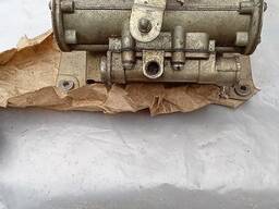 Стеклоочиститель пневмо УРАЛ-375 Зил 130 СЛ-440