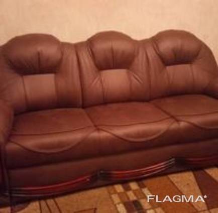 Перетяжка и ремонт стульев, кресел, диванов в Киеве