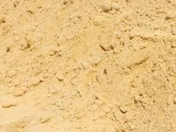 Песок овражный сеяный Винница. Фракция 0,4-1,4 мм. Навалом и в мешках