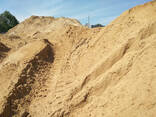 Песок строительный, чистый. Подходит для кладки, штукатурки, стяжки, бетона и т. д