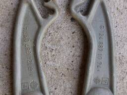 Петля капота Мерседес 124.