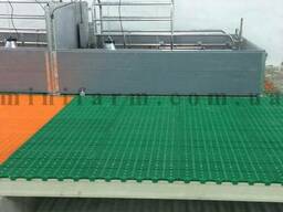 Пластиковая щелевая решетка для свиноматок