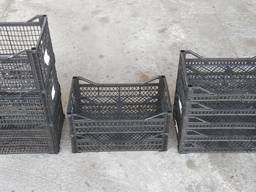 Пластиковый ящик