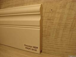 Плинтус МДФ белый высокий 16х145х2800мм.
