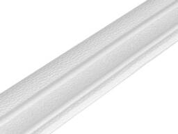 Плінтус РР самоклеючий Білий 2300*70*4мм (D) SW-0000182
