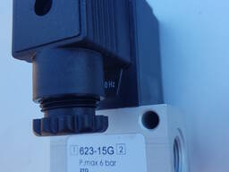 Пневмо распределитель клапан Camozzi 623 - 15G. Датчик расхода газа Honeywell 2300v,