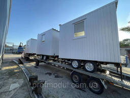 Побутівка на причепі