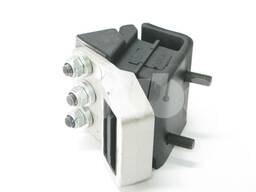 Подушка двигателя передняя MB 3012403517 OM442