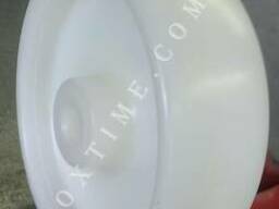 Полиамидные колеса диаметром 150 мм.