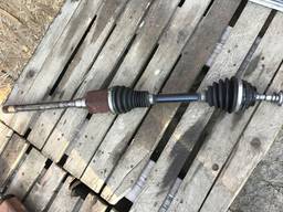 Полуось передняя BMW F30, F31, F36, F34 X-Drive.