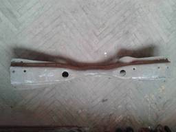 Поперечина рами кріплення двигуна ГАЗ