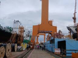 Портовый кран 50т