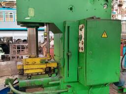 Прес гідровлічний PYE 25 зусилля 25 тон