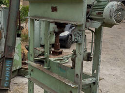 Пресс 40 т окс 1671. Новый