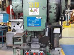 Пресс кривошипный, усилием 25т, КД1424