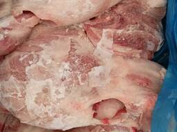 Продаем лопатку свиную