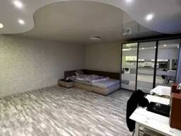 Продам. 1-кімнатну квартиру-студію 41 м. кв. 6/6, Січеславська Набережна 20