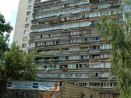 Продам 1-кв. в центрі Києва, укомплектовану, - заходь та живи,