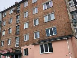 Продам 1/12 частку 4-х кімнатної квартири