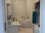 Продам. 3-к. кв. 1/1, пр. Лесі Українки кут вул. Степана Бандери. - фото 3