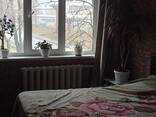 Продам. 3-к. кв. 1/9, ул. Калиновая угол Янтарной. - фото 2
