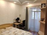 Продам. 3-к. кв. 2/2, центр, спуск Крутогорный - фото 1