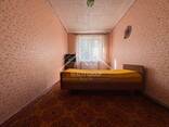 Продам 3-кімнатну квартиру з автономним опаленням у районі Юності, вул. Кузнецова, 6 - фото 2