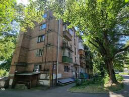 Продам 3 комн. квартиру 55 кв. м. на ул. Автозаводской 21 А, Куреневка