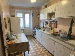 Продам 3 комнатную квартиру в кирпичном доме. Центр Таирова. Академика Глушко