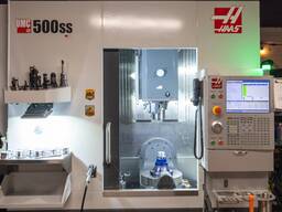 Продам 5-осьовий HAAS UMC-500SS (2020)