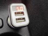 Продам автомобильное зарядное устройство Hoco Z3 LCD на 2USB - фото 3
