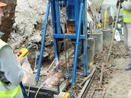 Продам буровую - Буровий верстат з інструментом - Продаж