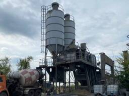 Продам асфальтно-цементний завод, що діє.