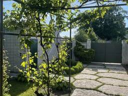 Продам. Будинок 280 м. кв. 6 соток. Клочко-6. вул. Оренбурзька.