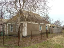 Продам дом в с. Красное, 12 км до г. Скадовска