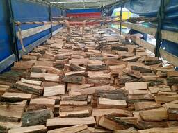 Продам дрова, брикети паливні Одеса та область.