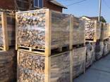 Продам дрова колотые :акация, сосна, дуб. Цена:700-1000 гривен куб. - фото 2