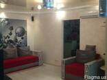 Продам двухкомнатную квартиру-люкс в Крыму (центр Феодосии). - фото 1