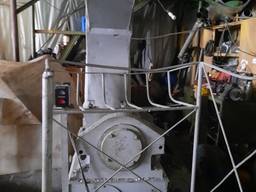 Продам дробилку