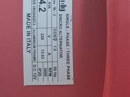 Продам генератор Honda 4.2