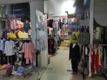 Продам готовий бізнес із продажу дитячого одягу в ТЦ м. Львів - фото 1