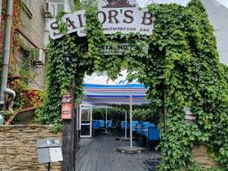 Продам кафе помещение на Карла Маркса парк Глобы